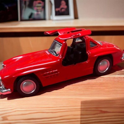 Nostaljik Metal Çek Bırak Araba Kırmızı Kapılar Açılır ( 1/36 Ölçek ) Mod:1 Nostaljik Metal Çek Bırak Araba Kırmızı Kapılar Açılır ( 1/36 Ölçek ) Mod:1